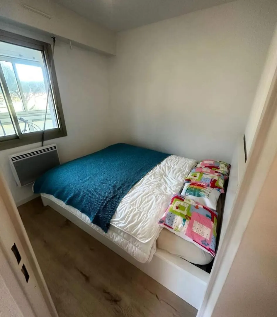 Apartment Residence Marines D'Aryana - Appartement Refait A Neuf 4 Couchages Proche Plage Dans Residence Avec Piscine Mae-8701 Six-Fours-les-Plages France