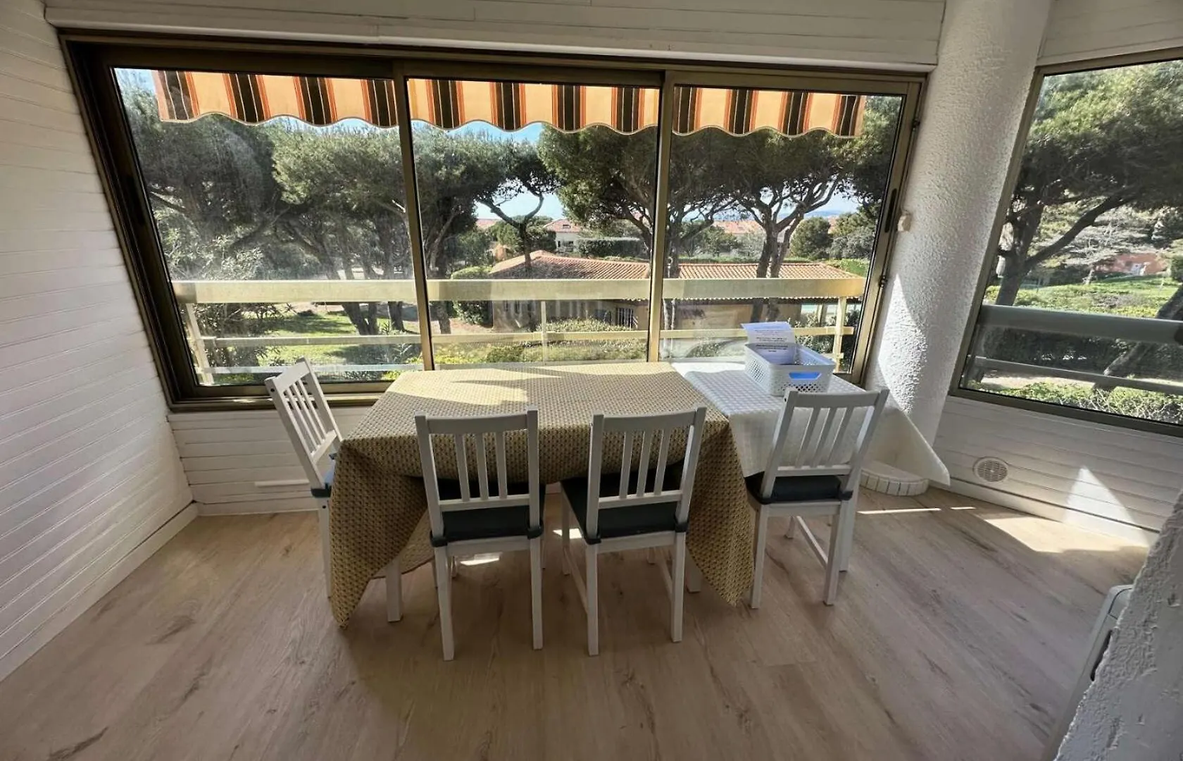Residence Marines D'Aryana - Appartement Refait A Neuf 4 Couchages Proche Plage Dans Residence Avec Piscine Mae-8701 Six-Fours-les-Plages France